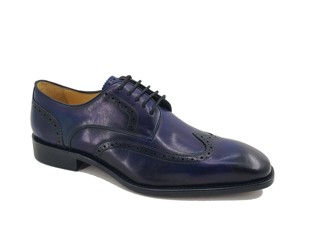 Wing-tip Blucher style Oxford with ligtweight sole